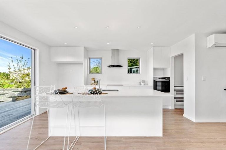 Photo of property in 80 Marsden Point Road, Ruakaka, 0116