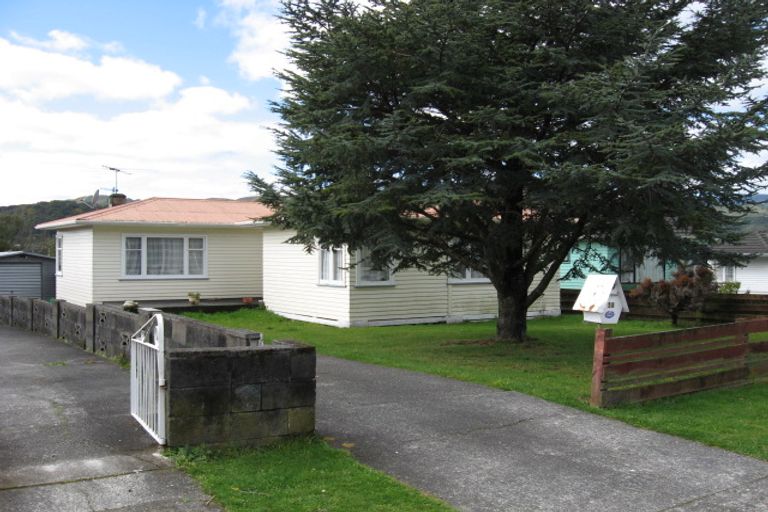 Photo of property in 58 Karaka Street, Wainuiomata, Lower Hutt, 5014