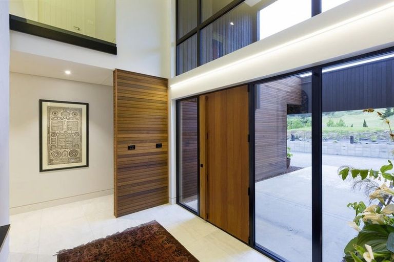 Photo of property in 176 Blackbarn Road, Havelock North, 4294