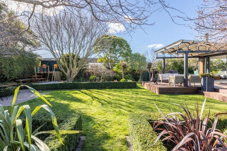 Photo of property in 11a Bowling Road, Greenmeadows, Napier, 4112