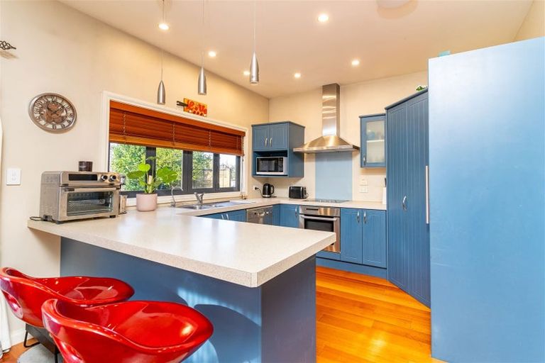 Photo of property in 49 Centennial Avenue, Milton, 9220