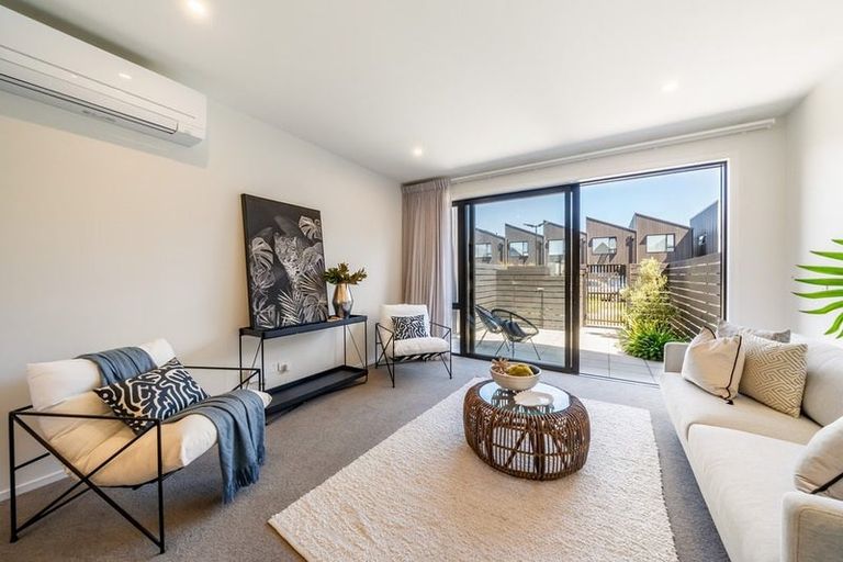 Photo of property in 17b Cuba Street, Petone, Lower Hutt, 5012