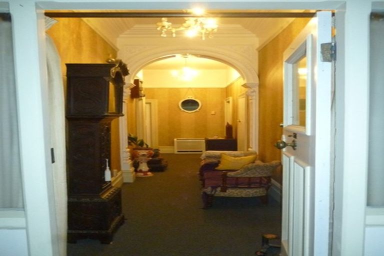 Photo of property in 30 Rhodes Street, Waimate, 7924