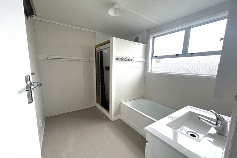 Photo of property in 32 Albert Street, Masterton, 5810