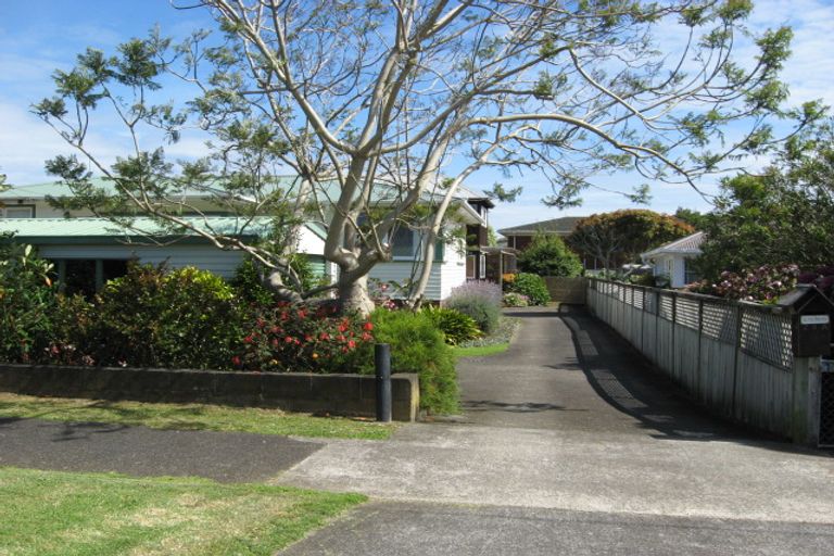 Photo of property in 1/23 Miro Road, Mangere Bridge, Auckland, 2022