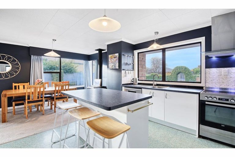 Photo of property in 40 East Belt, Rangiora, 7400