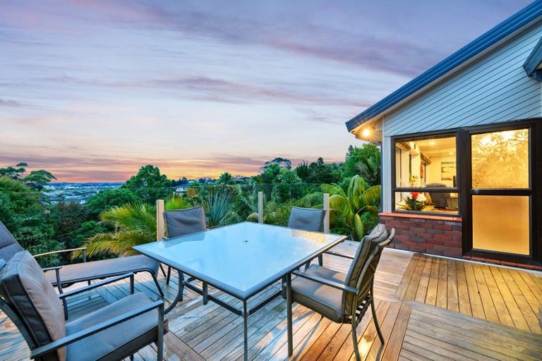 Photo of property in 53 Lonely Track Road, Fairview Heights, Auckland, 0632