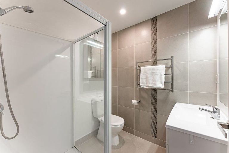 Photo of property in 317/17 Link Crescent, Stanmore Bay, Whangaparaoa, 0932