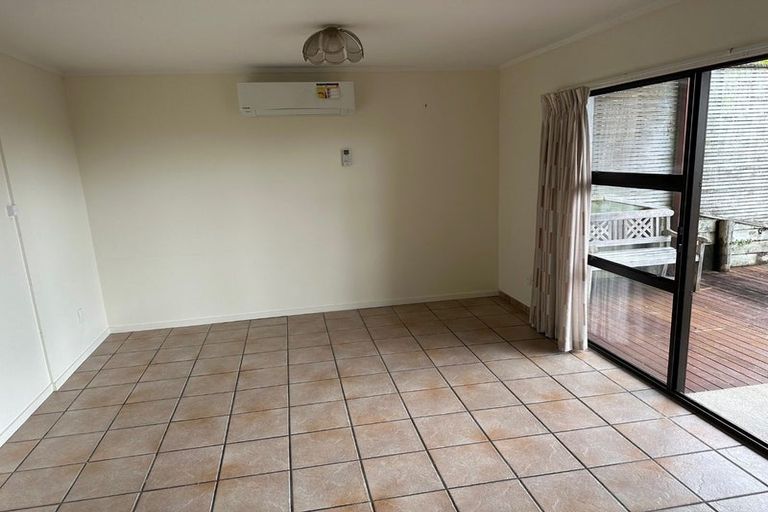 Photo of property in 1/591a East Coast Road, Browns Bay, Auckland, 0632