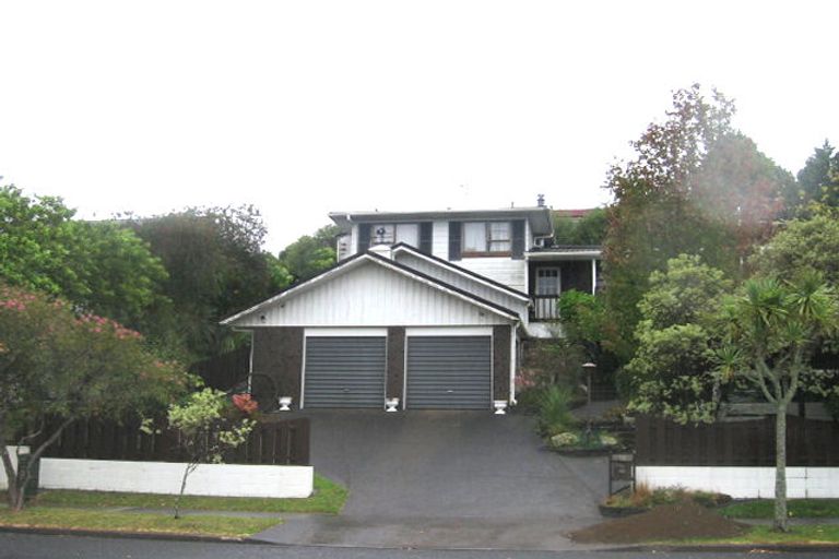 Photo of property in 103 Chelsea View Drive, Chatswood, Auckland, 0626