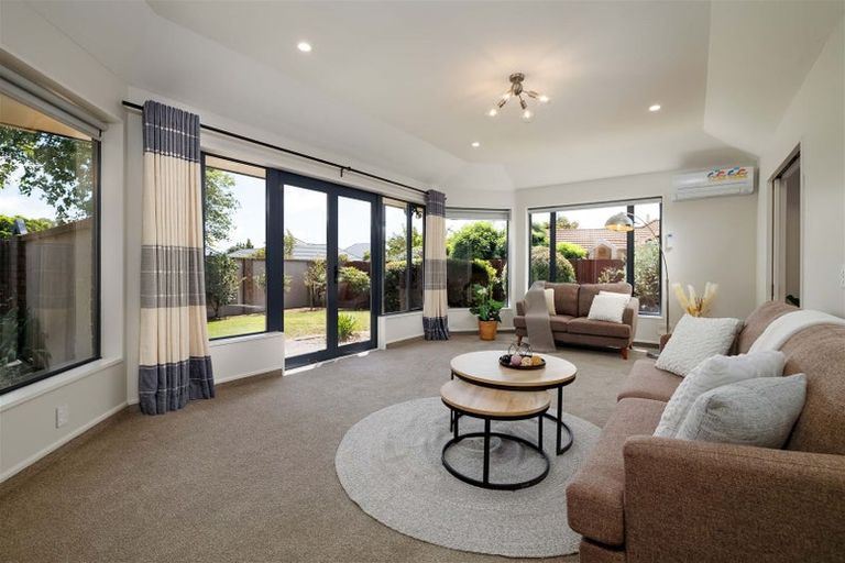 Photo of property in 2 Marquess Avenue, Halswell, Christchurch, 8025