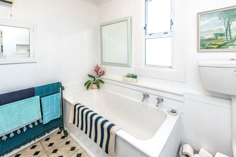 Photo of property in 79 Alma Road, Gonville, Whanganui, 4501