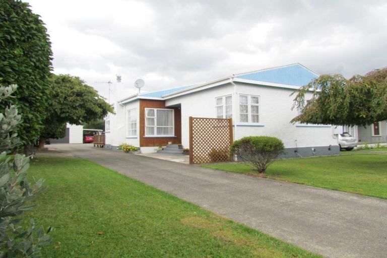 Photo of property in 38 Quinn Road, Levin, 5510
