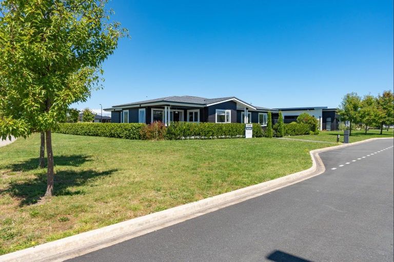 Photo of property in 15 Bastille Court, Rangatira Park, Taupo, 3330