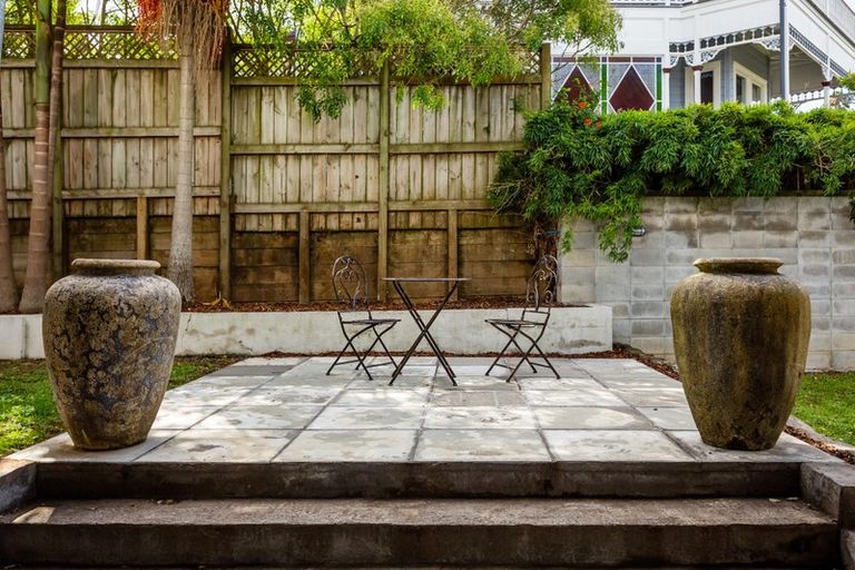 Photo of property in 75a Arthur Street, Onehunga, Auckland, 1061