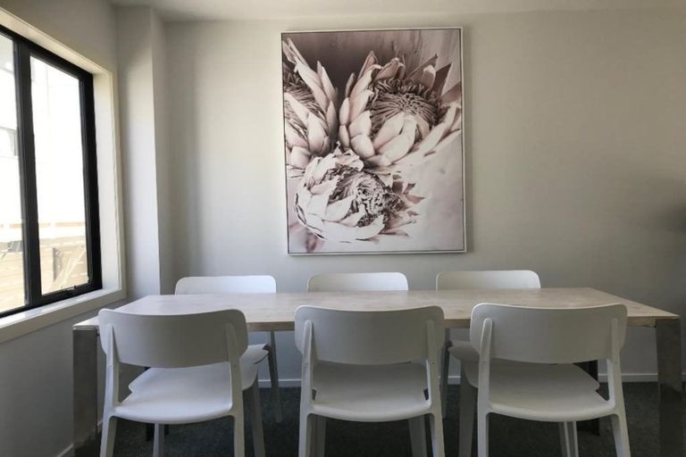 Photo of property in 6/240 The Terrace, Wellington Central, Wellington, 6011