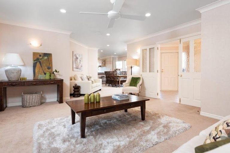 Photo of property in 17 Lilac Place, Otumoetai, Tauranga, 3110