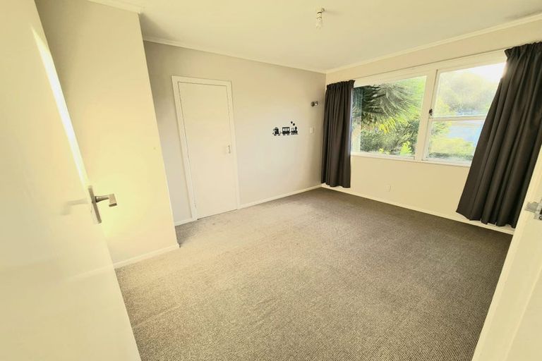 Photo of property in 9 Damian Grove, Waterloo, Lower Hutt, 5011