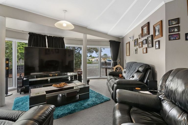 Photo of property in 3 Ranui Road, Stoke, Nelson, 7011