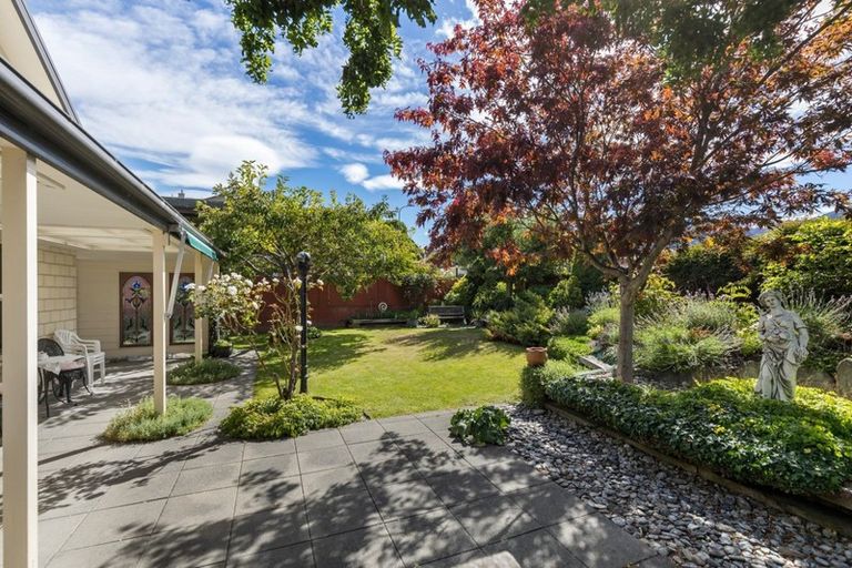 Photo of property in 2 Helms Court, Arrowtown, 9302