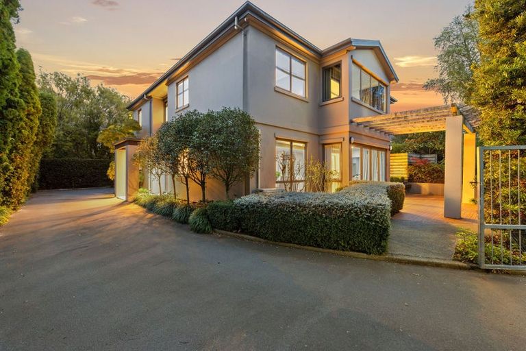 Photo of property in 42 Meadow Street, Papanui, Christchurch, 8052