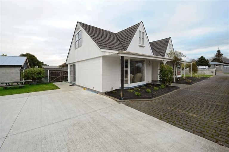 Photo of property in 3 Opal Place, Casebrook, Christchurch, 8051
