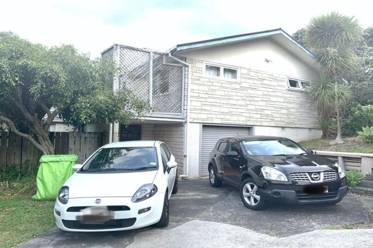 Photo of property in 56 Salamanca Road, Sunnynook, Auckland, 0620