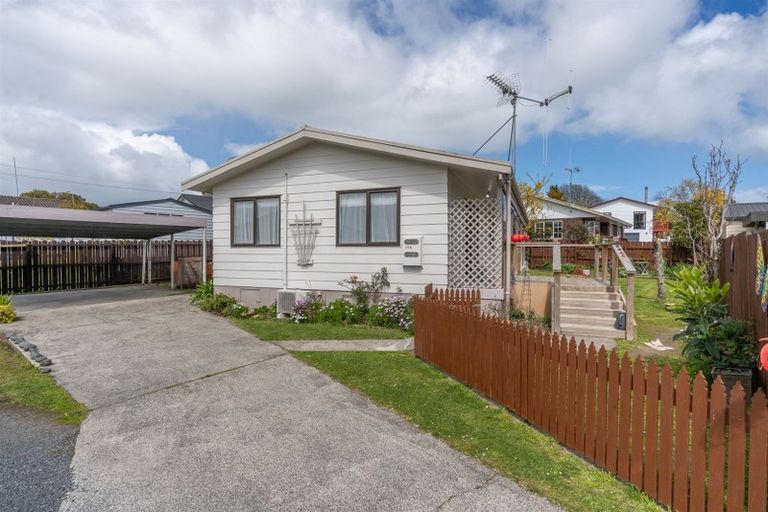 Photo of property in 17b Cromwell Drive, Fitzroy, Hamilton, 3206