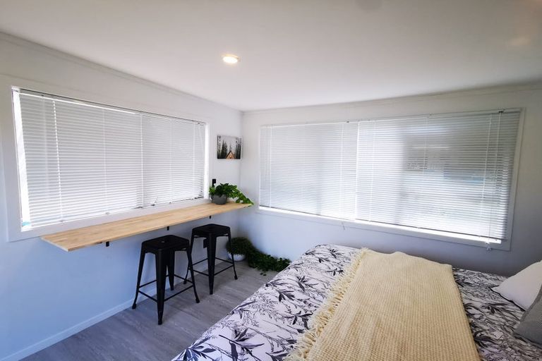 Photo of property in 16 Shelly Beach Road, Shelly Beach, Helensville, 0874