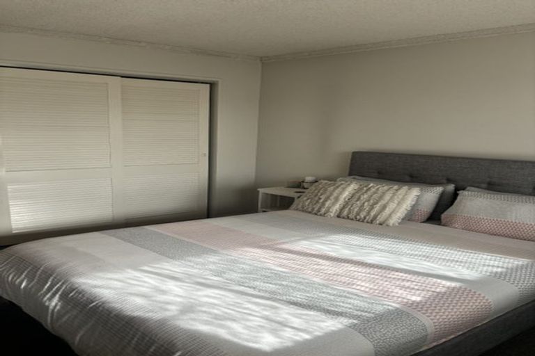 Photo of property in 2 Mcarthur Street, Terrace End, Palmerston North, 4410