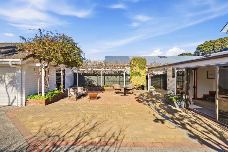 Photo of property in 5 Puriri Street, Woburn, Lower Hutt, 5010
