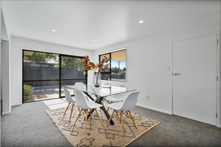 Photo of property in 3/22 Lake Terrace Road, Burwood, Christchurch, 8061