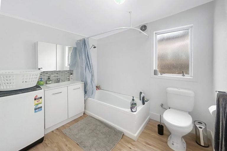 Photo of property in 21 Prince Street, Feilding, 4702