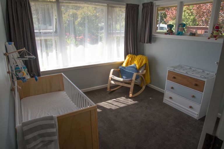 Photo of property in 16 Lascelles Street, Saint Martins, Christchurch, 8022