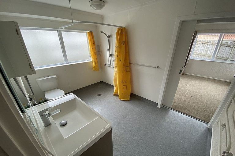 Photo of property in 32 Cantora Avenue, Northpark, Auckland, 2013