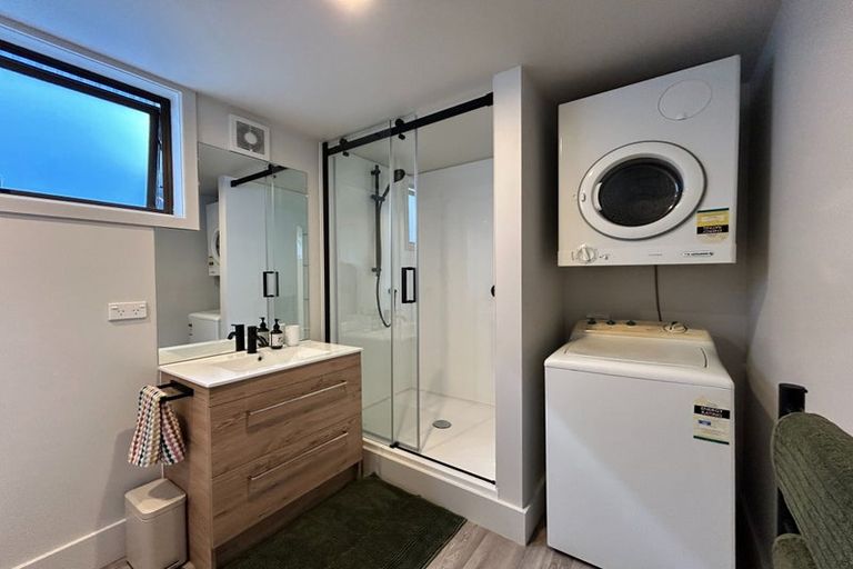 Photo of property in 93 Frankton Road, Queenstown, 9300