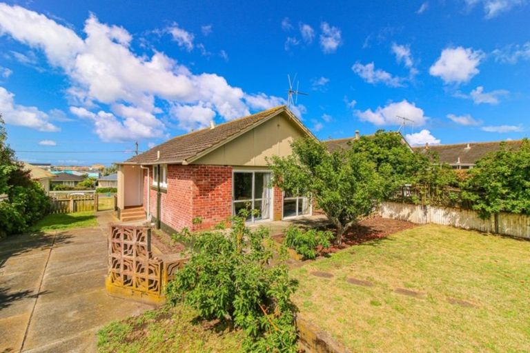 Photo of property in 176 Puriri Street, Castlecliff, Whanganui, 4501