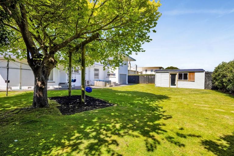 Photo of property in 161 South Road, Hawera, 4610