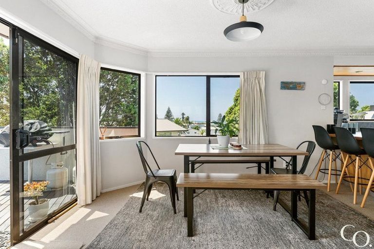 Photo of property in 4/10 Sutherland Avenue, Mount Maunganui, 3116