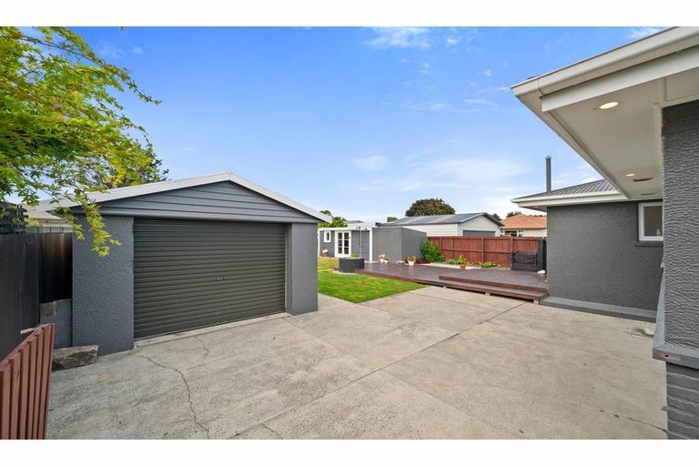 Photo of property in 12 Ethne Street, Mairehau, Christchurch, 8013
