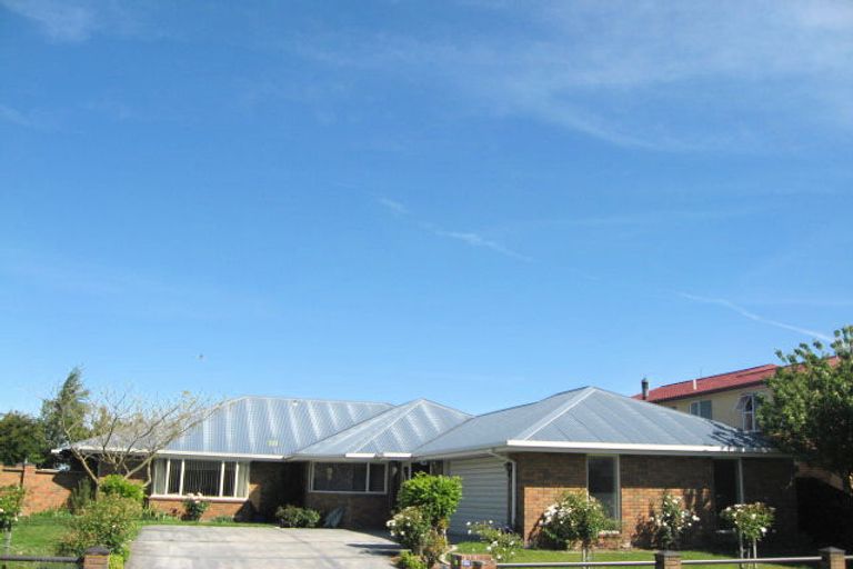 Photo of property in 15 Van Dieman Close, Templeton, Christchurch, 8042