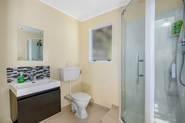 Photo of property in 25 Robson Street, Stokes Valley, Lower Hutt, 5019