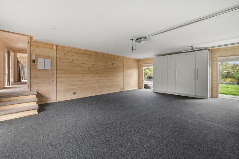Photo of property in 24 Lacebark Drive, Kinloch, Taupo, 3377