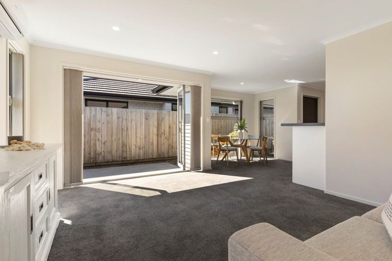 Photo of property in 1 Sirocco Place, Ohauiti, Tauranga, 3112