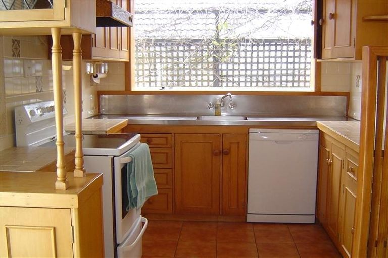 Photo of property in 5 Acacia Road, Torbay, Auckland, 0632