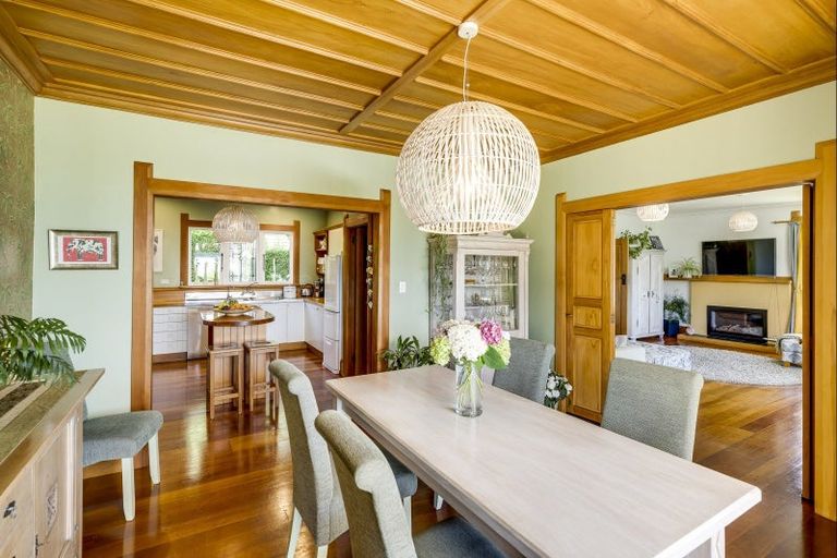 Photo of property in 1 Lambton Road, Hospital Hill, Napier, 4110