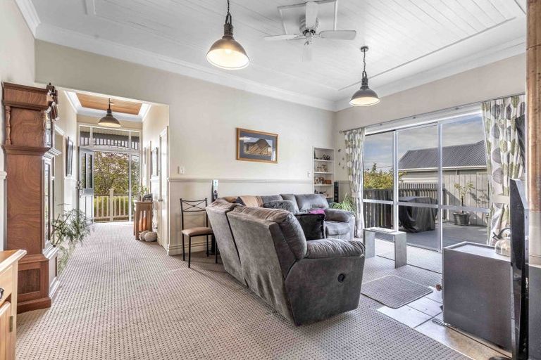 Photo of property in 3 Swan Street, Gore, 9710