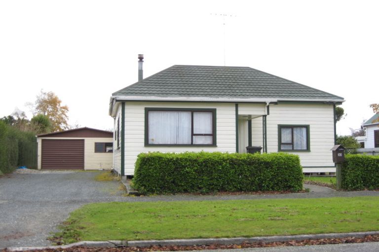 Photo of property in 30 Burns Street, Milton, 9220