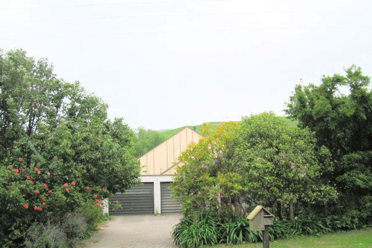 Photo of property in 50 Lysnar Street, Okitu, Gisborne, 4010