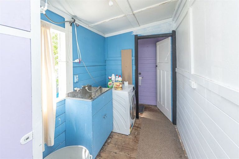 Photo of property in 22 Tregenna Street, Castlecliff, Whanganui, 4501